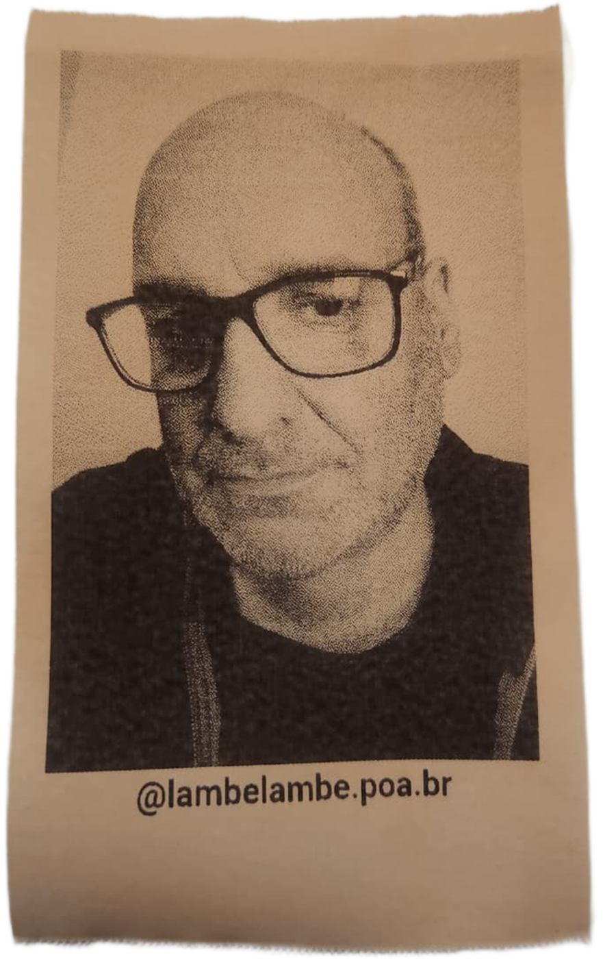 Placeholder para autorretrato impresso de Alexandre Lenz